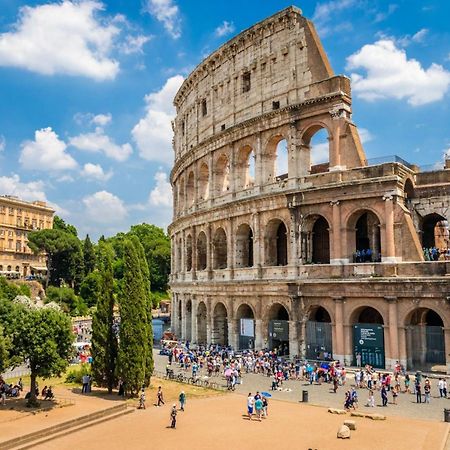 Stylish Apartment Rome Air Conditionig Wifi Tv 50 Metro 4 Minutes Away エクステリア 写真