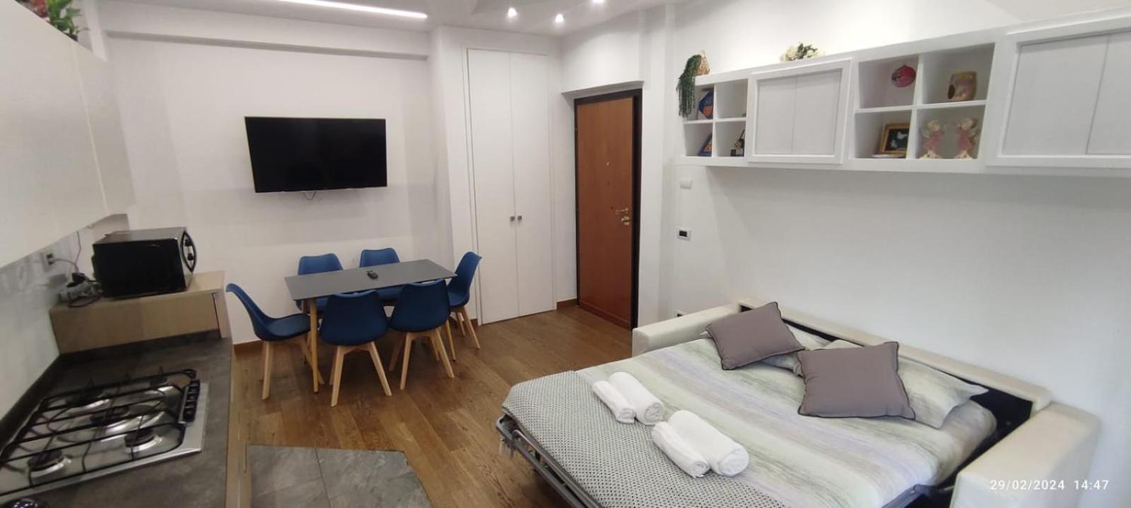 Stylish Apartment Rome Air Conditionig Wifi Tv 50 Metro 4 Minutes Away エクステリア 写真