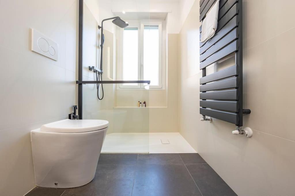 Stylish Apartment Rome Air Conditionig Wifi Tv 50 Metro 4 Minutes Away エクステリア 写真